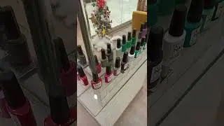 the nail studio in Lucknow.