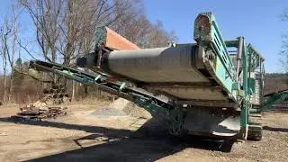 K&ouml;p Grovsorterare Powerscreen Warrior 1800 p&aring; Klaravik