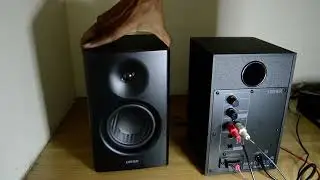 Edifier MR4 Studio Monitor Review + Sound Test in an Untreated Room