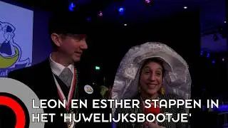 Leon en Esther stappen in het 'huwelijksbootje' tijdens boerenbruiloft