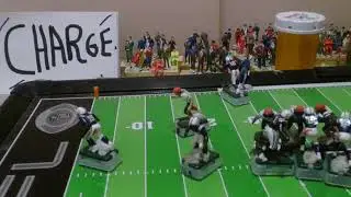 Watch this excellent pass to the wide receiver 