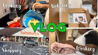 Uncovering the Secrets of the UK's #3 Lifestyle - Unboxing My Argos Package!