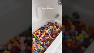 it&rsquo;s deep cleaning month! 🧼🧽🧺🫧#cleaning #asmrsounds #cleaninghacks #viral #shorts