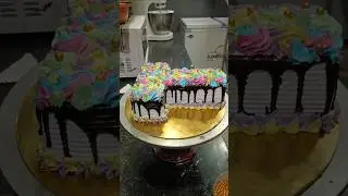 T letter cake cutting ❤️🎉 #T name cake #cakedecorating #birthdaycake #cakeshorts #youtubeshorts