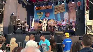 Brunettes Shoot Blondes  -  Bittersweet (live)