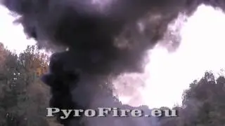 Ultimate smoke bomb DA100 -- BLACK by PyroFire.eu