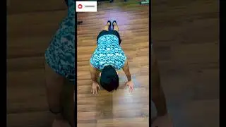 Spiderman push-ups #chestworkout #pushupsvariation