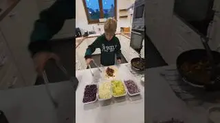 Jak si doma děl&aacute;me D&uuml;r&uuml;m Kebab