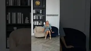 Мы можем усидеть на двух стульях! В этом наша супер сила💪 Комбинезон доступен в покупке на сайте
