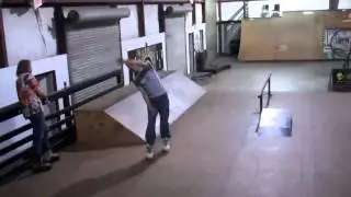 December 2011: Rollerblading, Hazard County Skatepark Edit - RDrolling