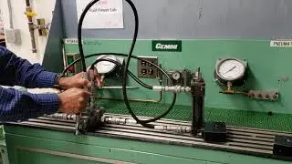 Introduction to Fluid Power Lab How to Connect Disconnection Equipment Setup Experiments