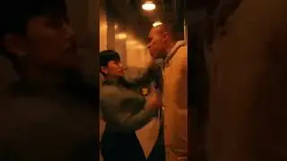 Lightning fast counter! ⚡️ Instant KO 👊 #SelfDefense #MartialArts #Fight