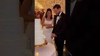 POV: Cake cutting turns into disaster, somehting happened to husband #weddingcake #weddingfails l