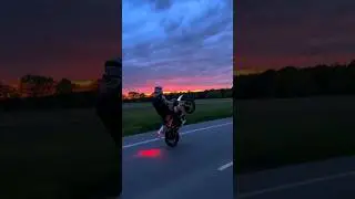 Thats Life man #125ccm #bikelife #supermoto #fantic #motorcycle #edit #wheelies #sunset