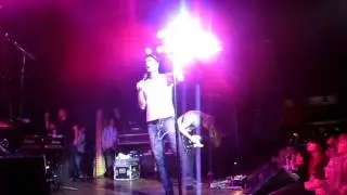Maroon 5 - Harder To Breathe With Ryan Dusick!