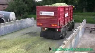 Mechaman takes a look at the Hovertrack selfpropelled silagewagon