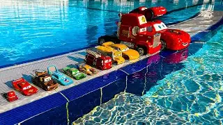 Looking for Disney Pixar Cars On the Rocky Road : Lightning McQueen, Mater, Dinoco McQueen, Mack