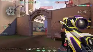 Insane 2 Frame Flick In Valorant!