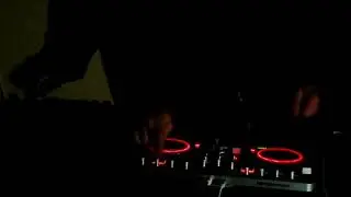 DJ ANONYMOUS BLASTS A MOON PIE