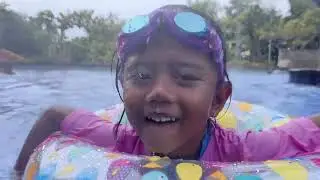 Pertama kali ke Atlantis Ancol dengan kawan-kawan #ancol #anak #atlantis #berenang #bermain