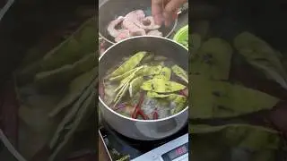 Hawaimubi amadi yongchak eromba.                      #manipuri #food #ytshorts