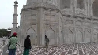 The Taj Mahal Up Close In HD