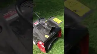 MTD YardMachines Single Stage Snowblower