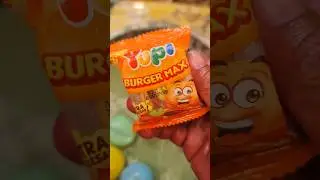 snack candy fun yumny burger max #snack #candy #fun #food #yummy