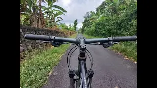 Pantai Batu Tampih (Pig Stone Beach) - Best View #bikevlog