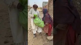Old couple in desert near pakistan India Border #villagelife #traditional