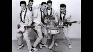 The Javalins on Stage (Indo Rock)