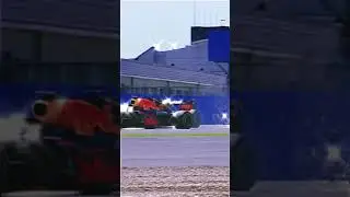 VERSTAPPEN AND HAMILTON IN COPSE CORNER...