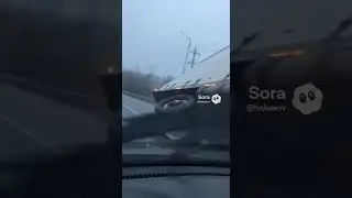 Фура перевернулась прямо на трассе😱#Sora ai#ai