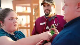 Flocking Together to Create Avian & Exotic Opportunities for Veterinary Students