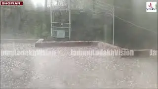 Intense #hailstorm recorded in Sugoo, tharina, molu, Dangerpora Villages of #Shopian district