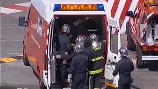 MT89 Formula1 2003 Monaco FP3 Button Crash Aftermath 2