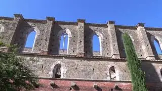 Galgano + views of Murlo region