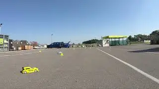 Xray T4F Parkplatz Race