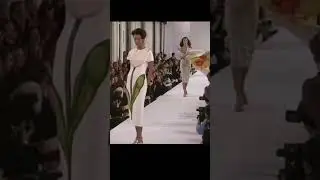 Yasmeen Ghauri for Isaac Mizrahi Spring/Summer 1992