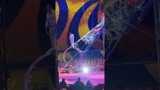 Gravity Milano 2022 - Salti su moto giganti 4