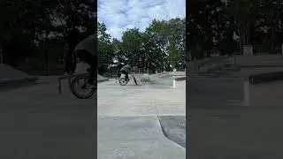 Feeble ~ switch 180 ~ switch fakie feeble 🤌🏽 #bmx #bikelife