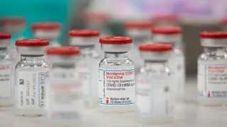 ✅  Early human trial data shows that a third dose of either Moderna's&nbsp;current COVID-19 shot or an ex
