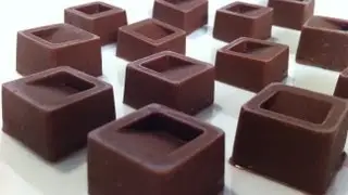 HOMEMADE CHOCOLATE: HOW TO MAKE YOUR OWN