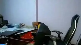 ExMrHyozu fell from chair after wwcd in PMPL !!😂😂