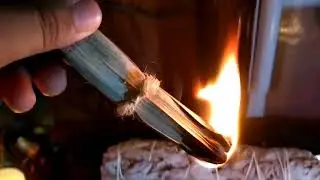 Cleansing/Smudging Tarot/Oracle card decks with Palo Santo, White Sage and Singing Bowl | PapaLemTV