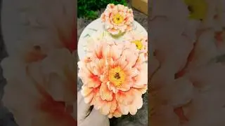 How to make big cake flowers with whipped cream #cakemaking