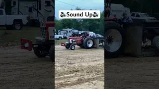 Listen to this V-8 Antique Tractor! #pullingsled #tractorpulling #promote365 #v8 #tractor