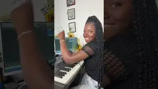 Let&rsquo;s make a song 🤩 #indieartist #newmusic #singersongwriter #music #singer #indiemusic