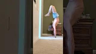 ⭐️Practicing Handstands ⭐️ Namaste -Bret 💫✨🌟 #Handstands #Melbourne #Florida