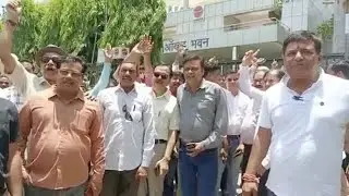 Bhopal: Petroleum dealers stage protest, seek refund of excise duty